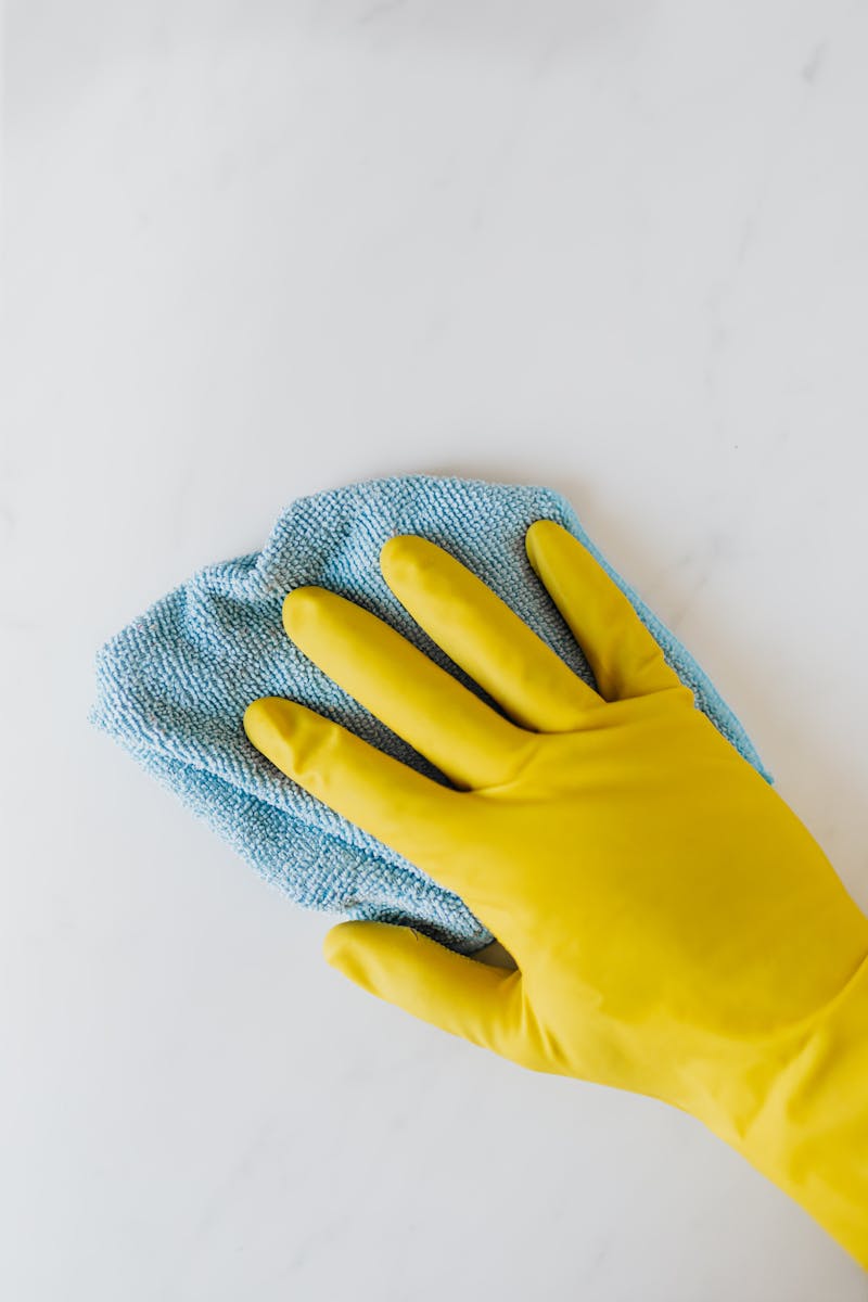 DIY vs professional pressure washing
